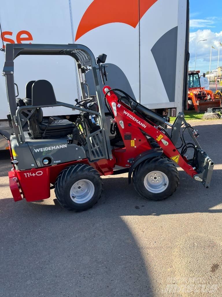 Weidemann 1140 لوادر متعددة الأغراض