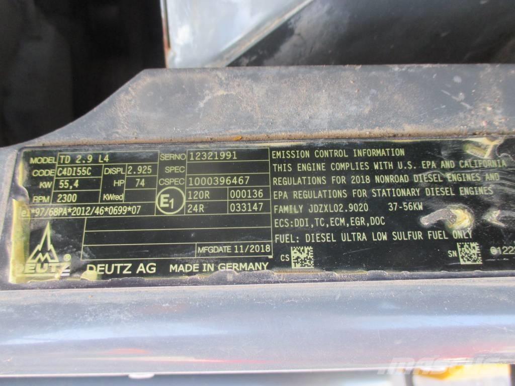 Wacker Neuson DV 60 عربات نقل قلابة للمواقع