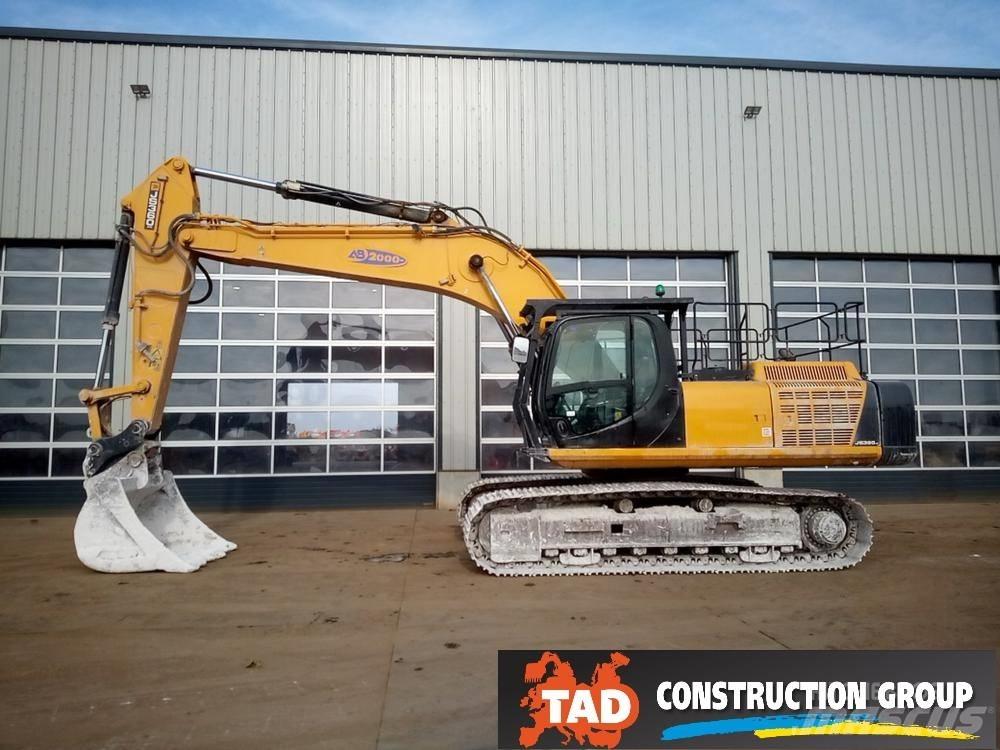 JCB JS 360 LC حفارات زحافة