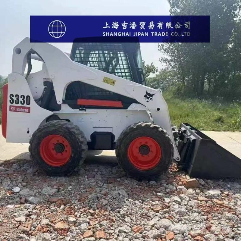 Bobcat S 330 لوادر انزلاقية التوجيه