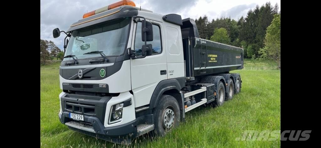 Volvo VOLVO FMX 8*4 شاحنات قلابة