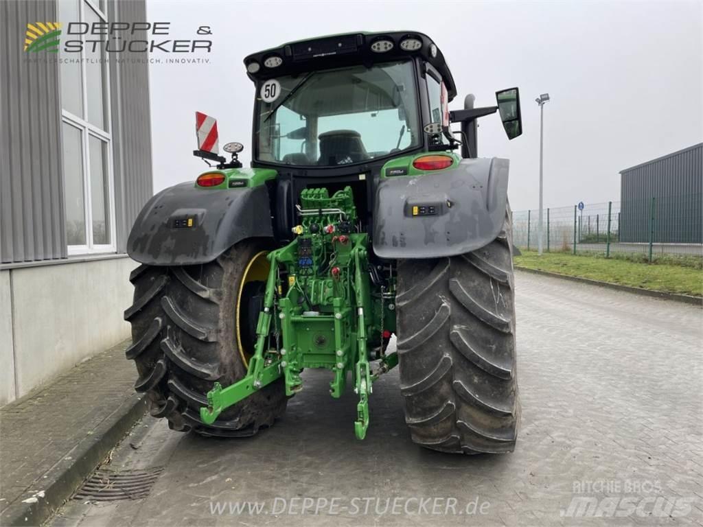 John Deere 6R 175 الجرارات
