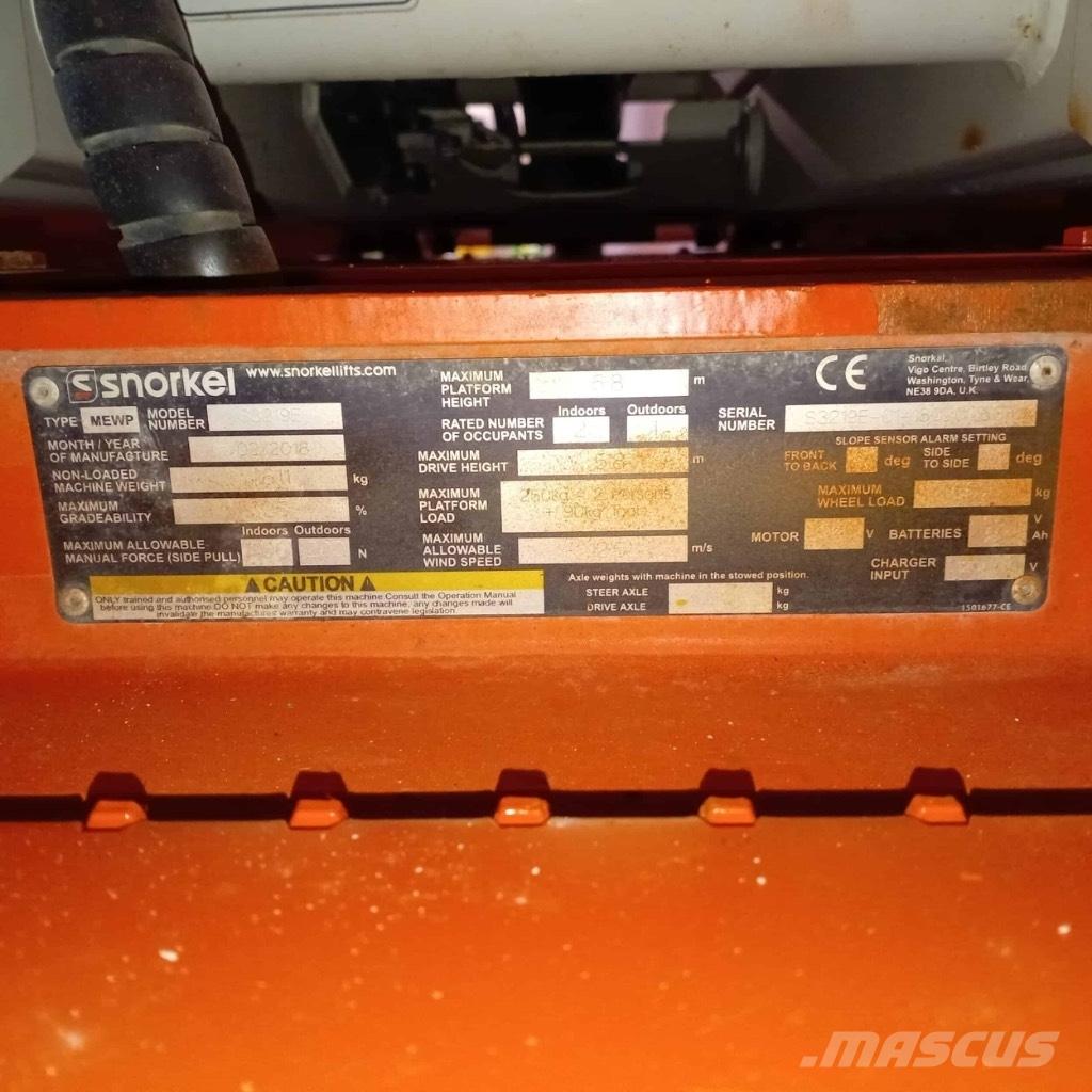 Snorkel S 3219 E رافعات مقصية الشكل