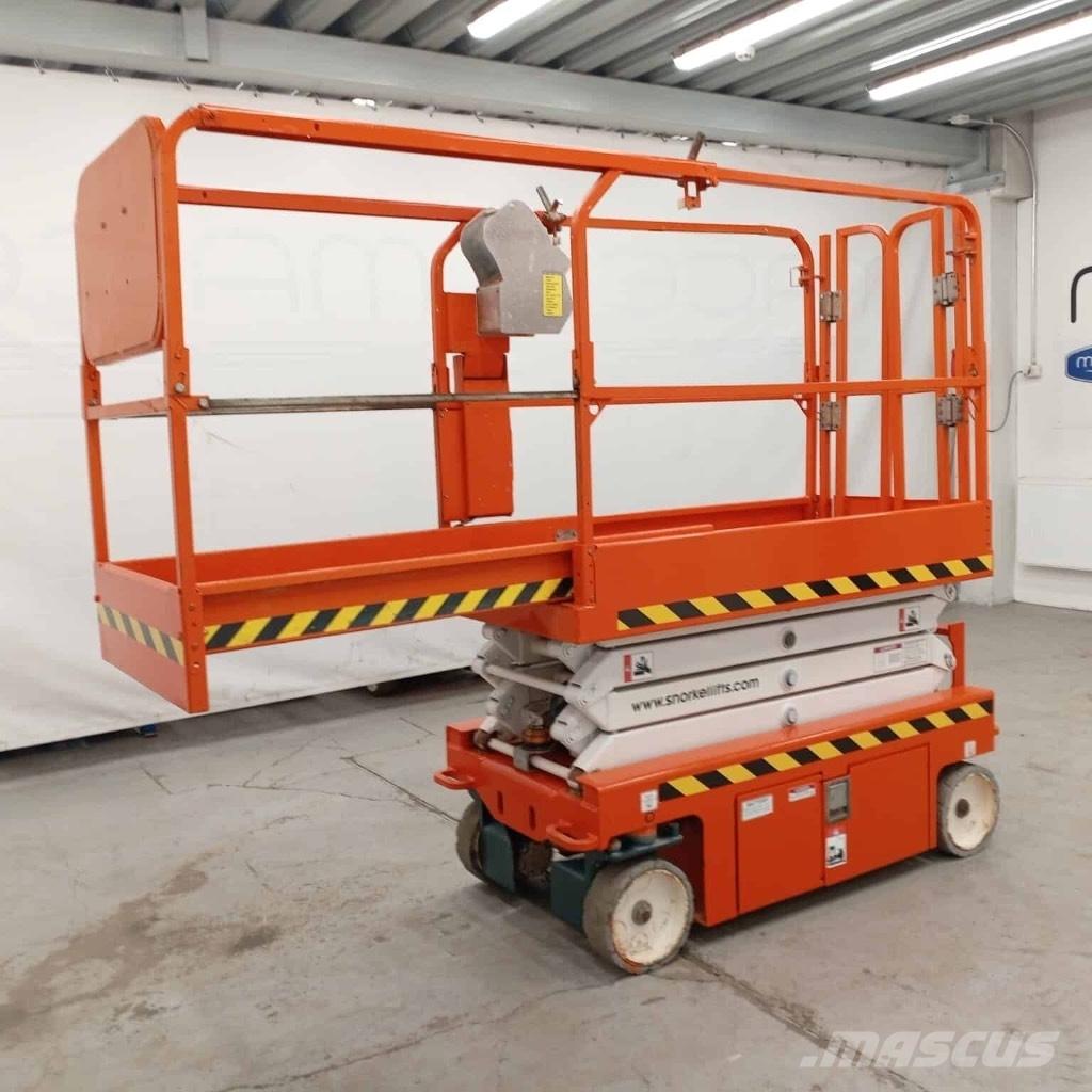Snorkel S 3219 E رافعات مقصية الشكل
