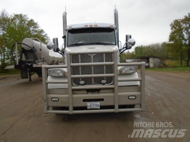 Peterbilt 567 وحدات الجر