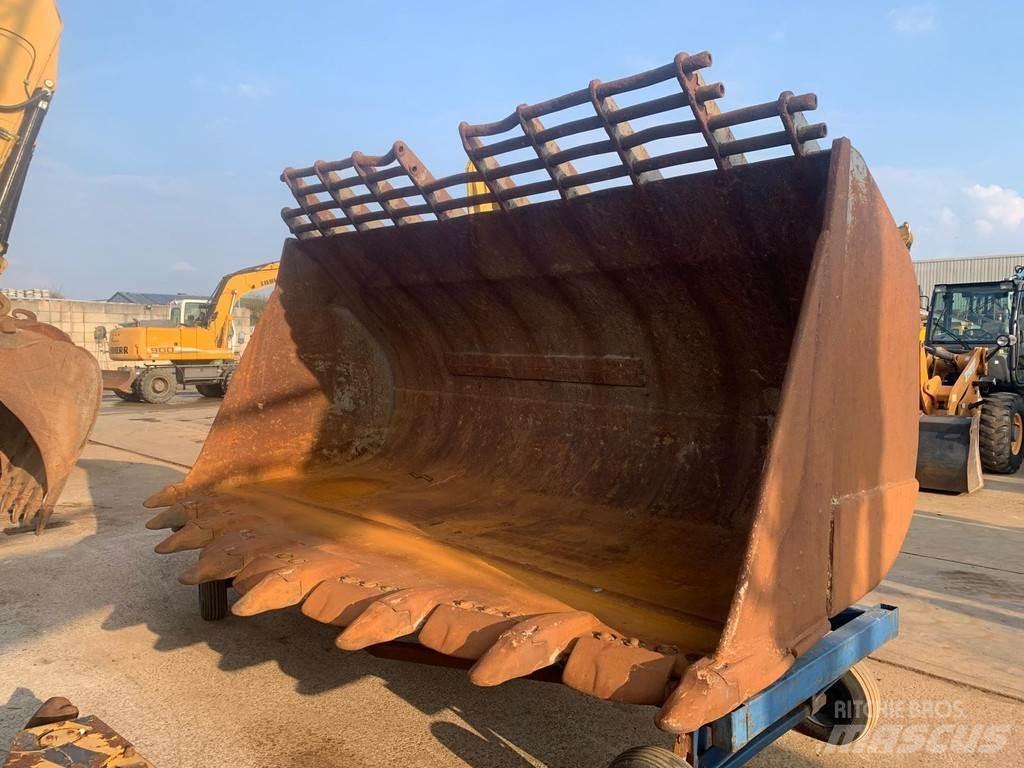 Volvo L350 F دلاء