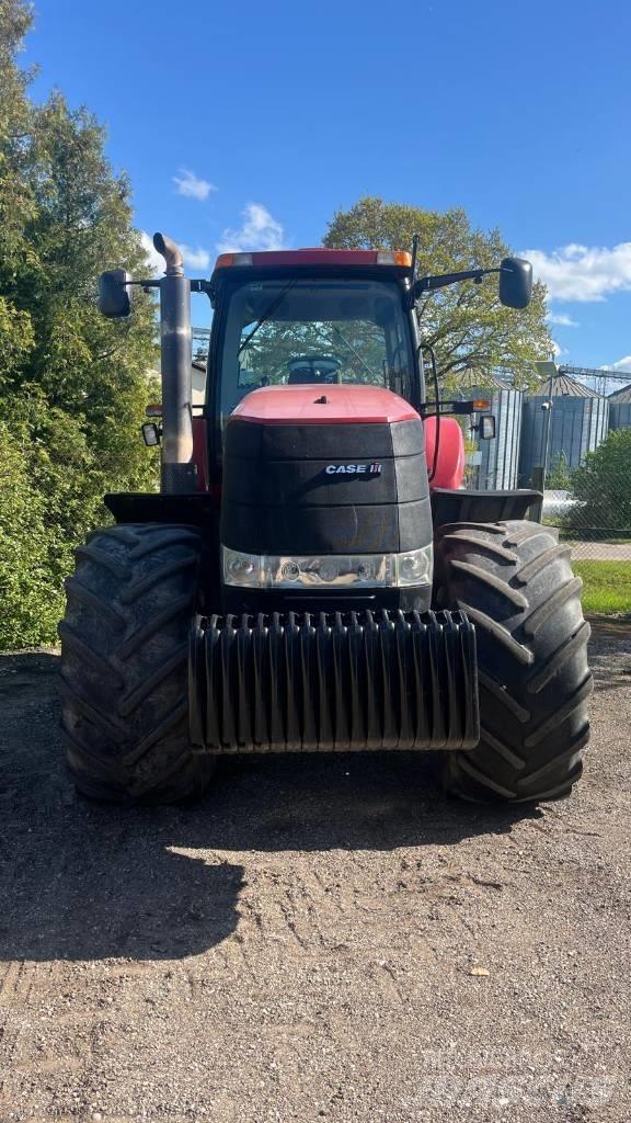 Case IH Magnum 310 الجرارات