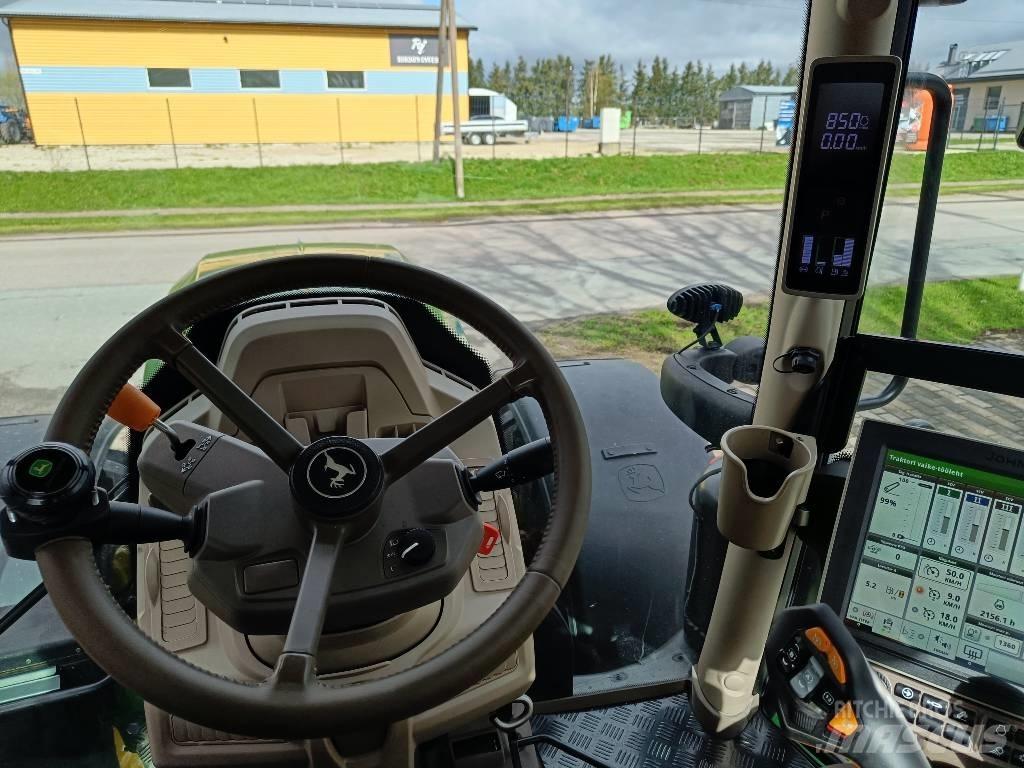 John Deere 6R 155 الجرارات