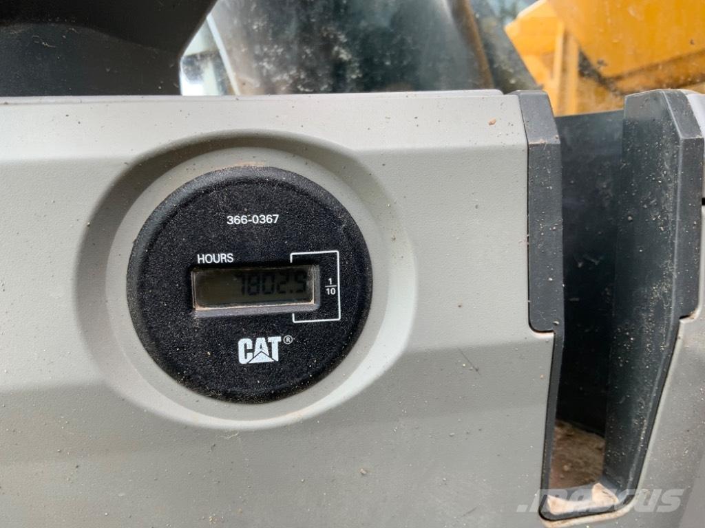 CAT 336 F L حفارات زحافة