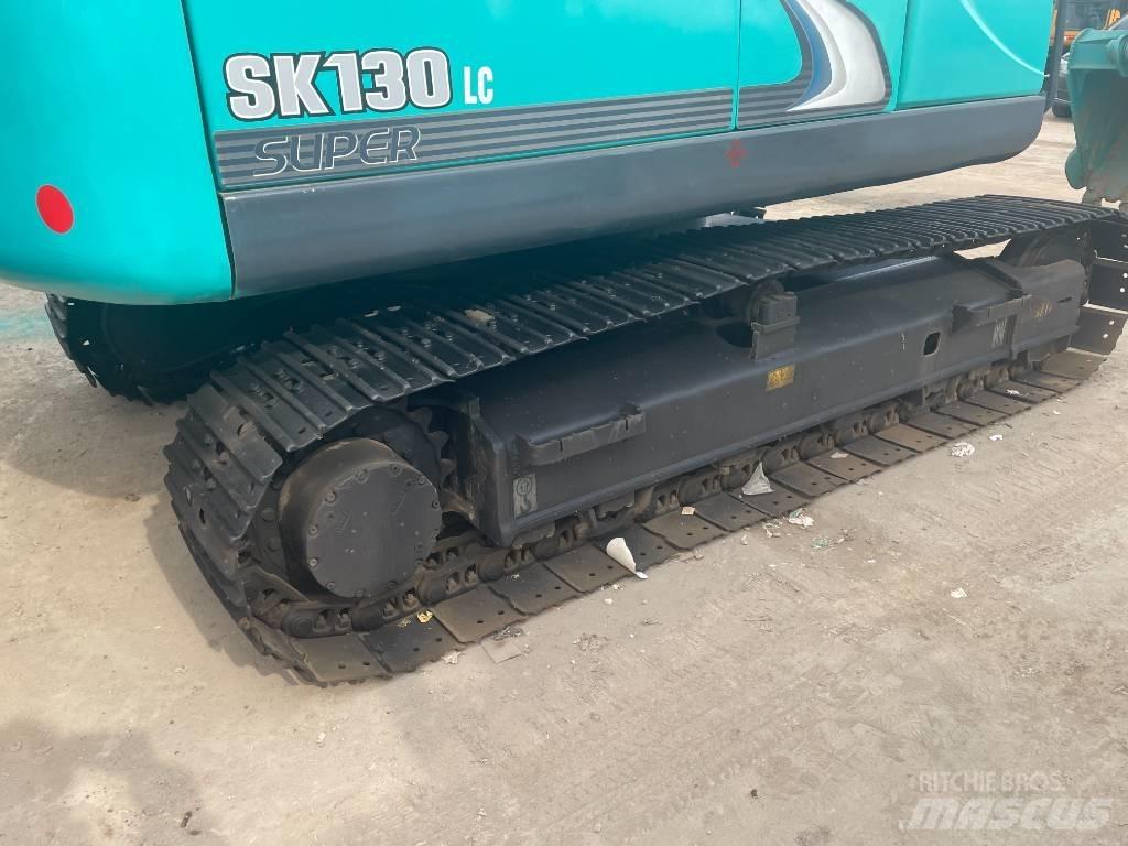 Kobelco SK 130 حفارات زحافة