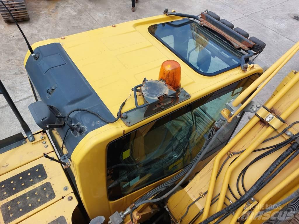 Komatsu PC210LC-10 حفارات زحافة