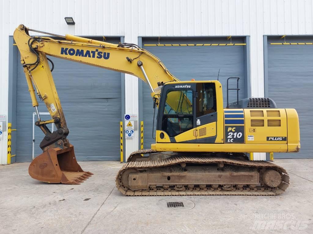 Komatsu PC210LC-10 حفارات زحافة