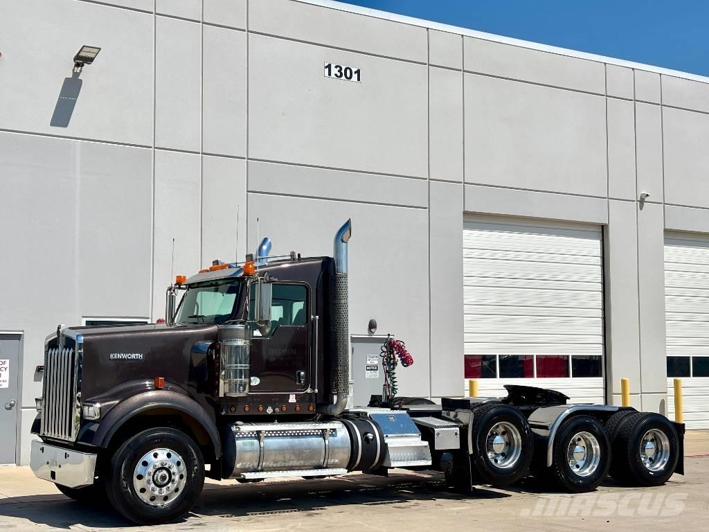 Kenworth W 900 وحدات الجر