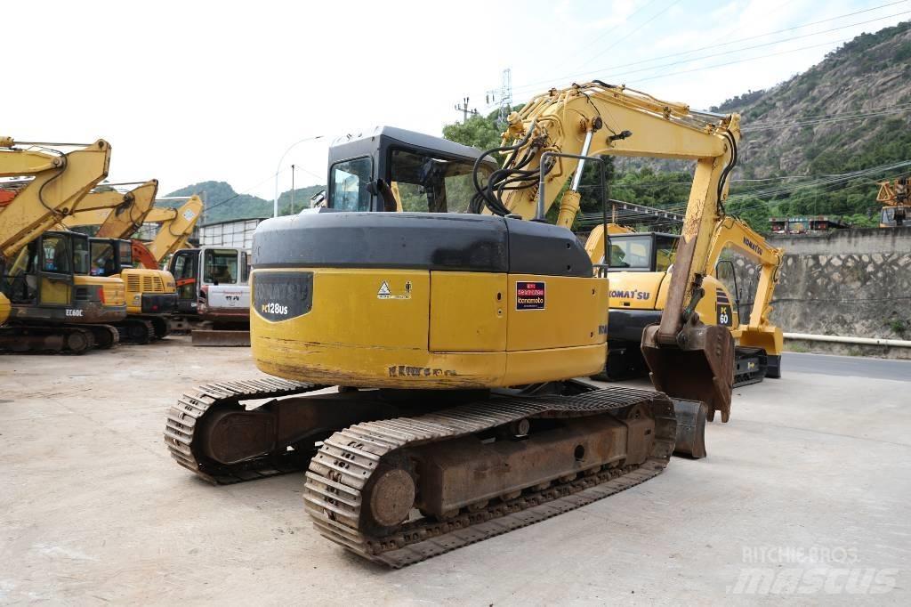 Komatsu PC 128 US حفارات وسط 7 طن - 12 طن