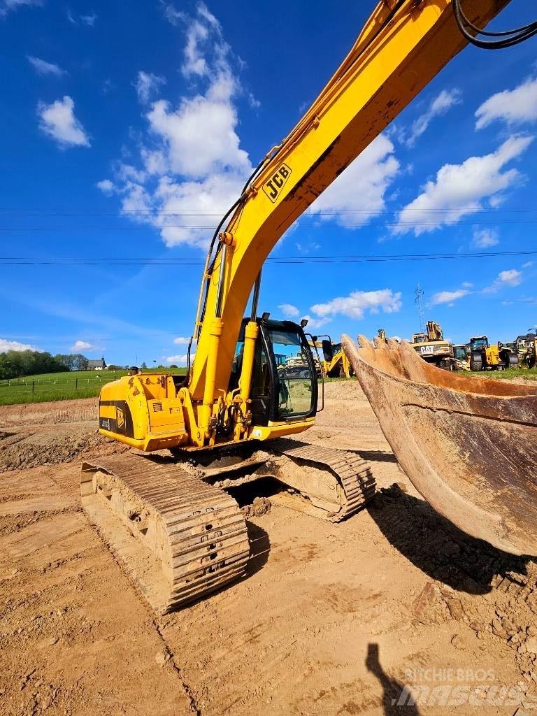 JCB JS 160 LC حفارات زحافة
