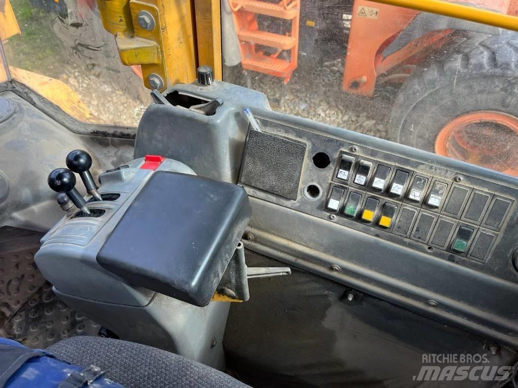 Volvo L 180 E لوادر بعجل