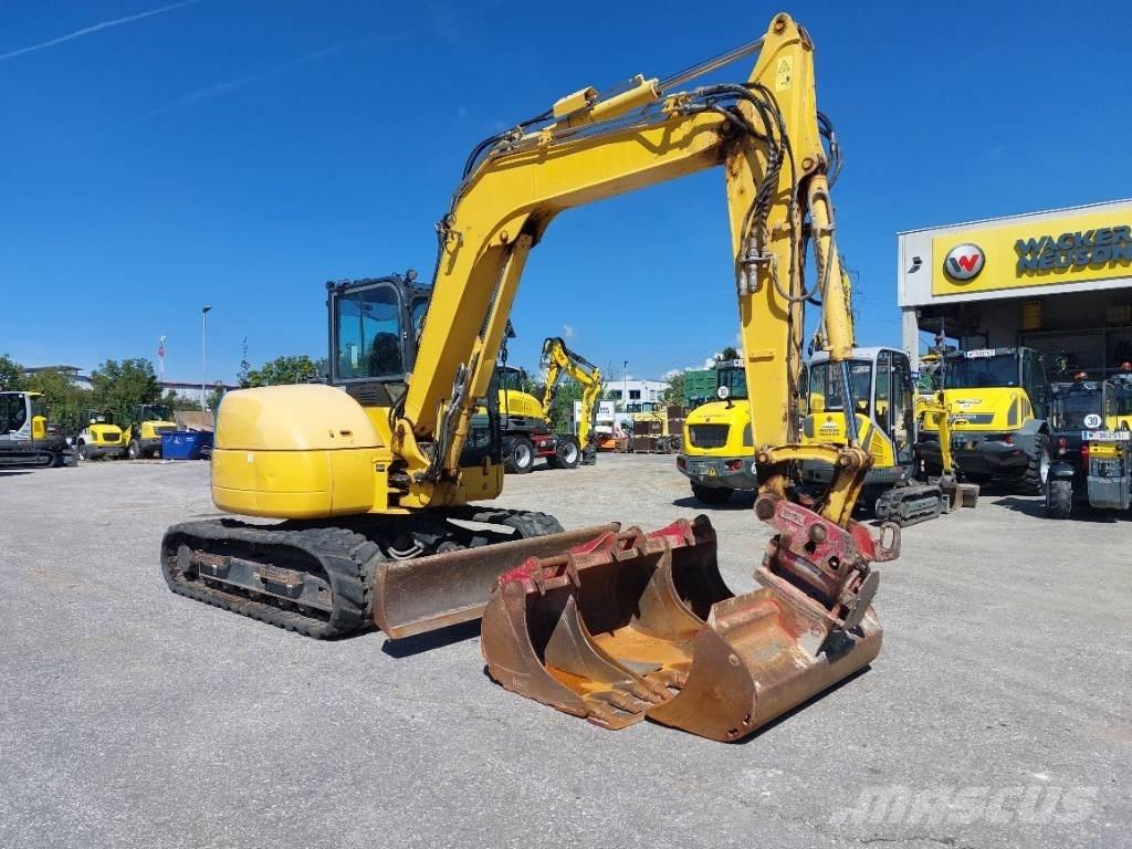 Komatsu PC 80 MR-5 حفارات زحافة