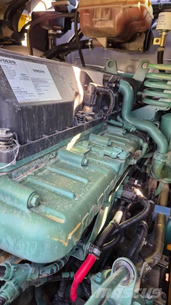 Volvo A 25 E ساحبات مفصلية