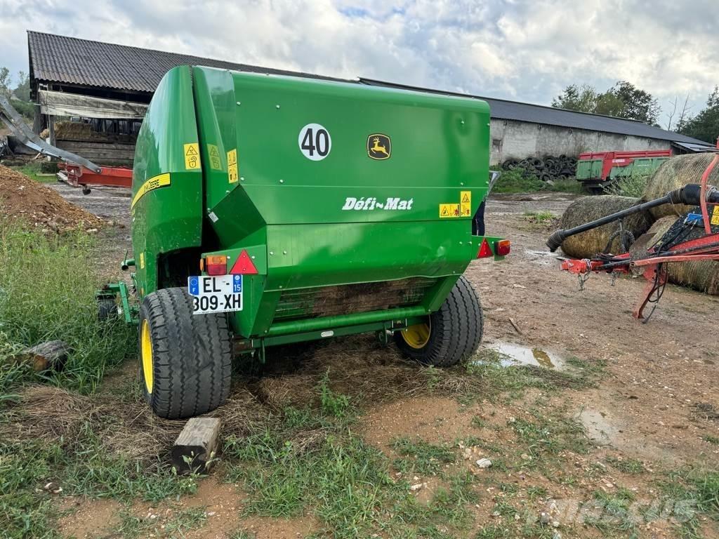 John Deere F441M محزمات مستديرة