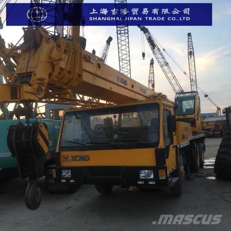 XCMG QY 25 K رافعات صالحة لكل أنواع الطرق
