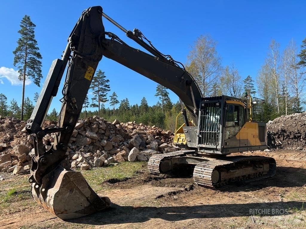 Volvo EC 220 EL حفارات زحافة
