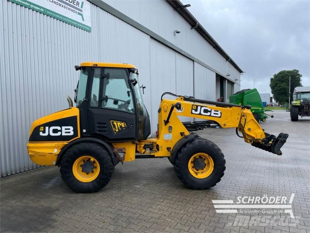 JCB TM 180 AGRI لوادر بعجل
