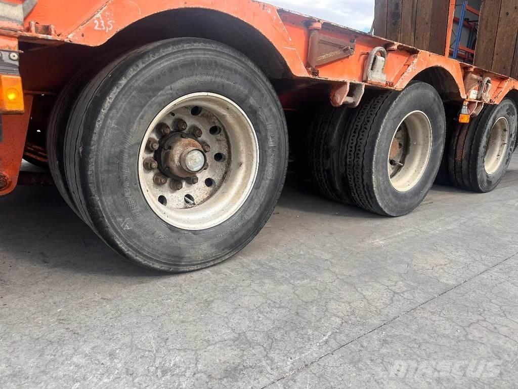 Kaiser S4503F نصف مقطورة مسطحة منخفضة