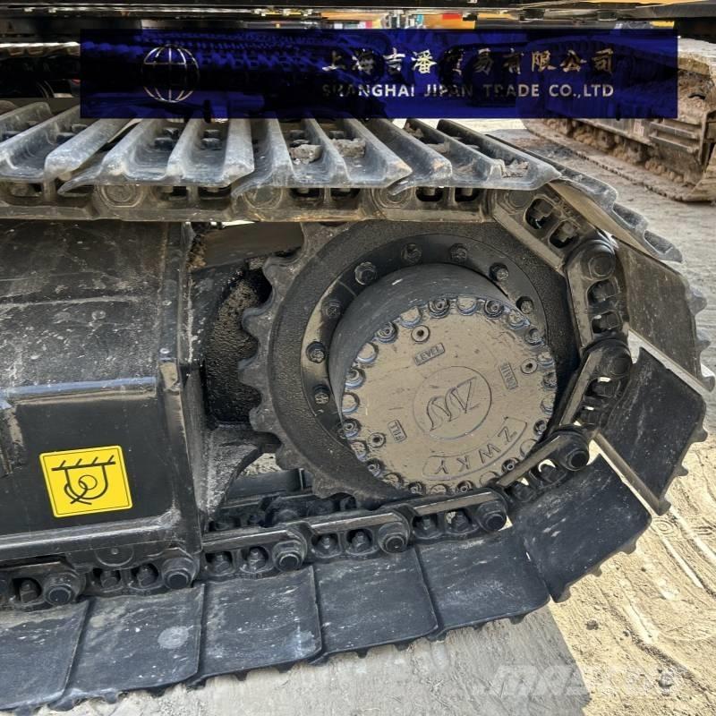 Sany SY 135 C حفارات زحافة