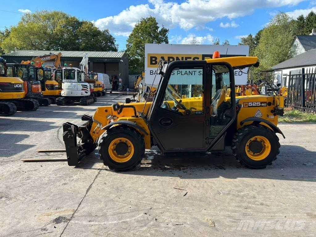 JCB 525-60 مناولات متداخلة