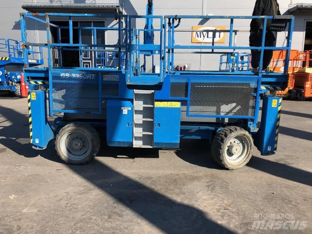 Genie GS 3390 RT رافعات مقصية الشكل