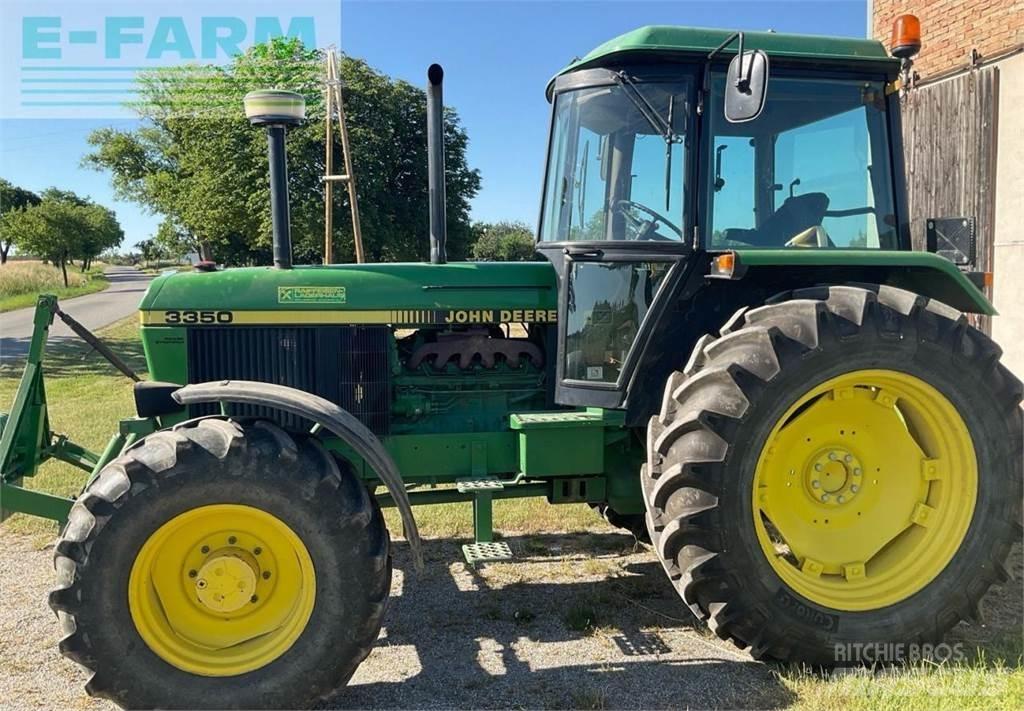 John Deere 3350 الجرارات