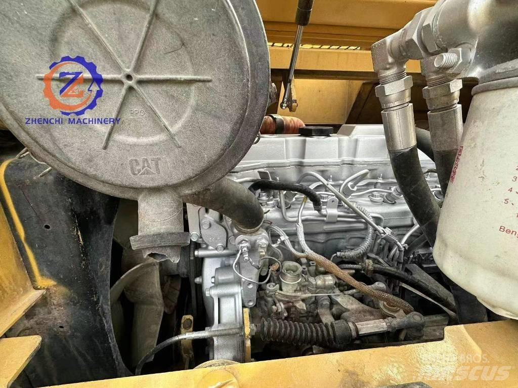 CAT 308 D حفارات وسط 7 طن - 12 طن
