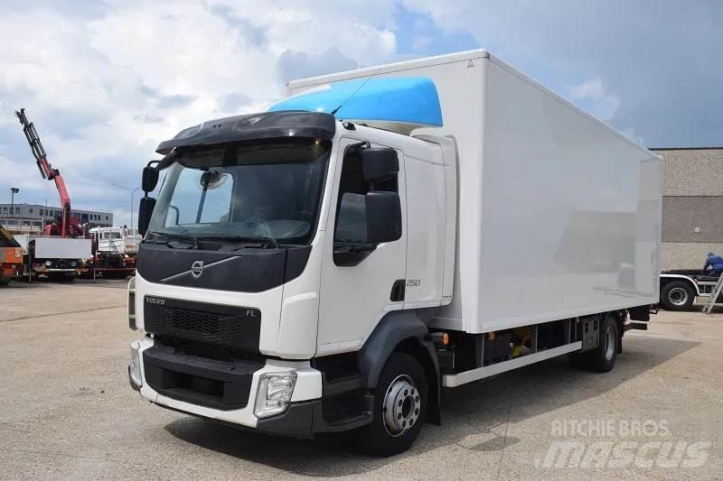 Volvo FL 250 شاحنات ذات هيكل صندوقي