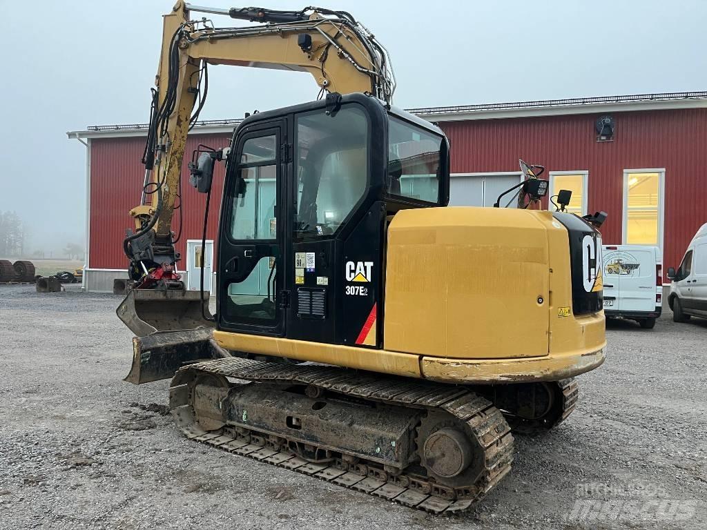 CAT 307 E2 حفارات وسط 7 طن - 12 طن