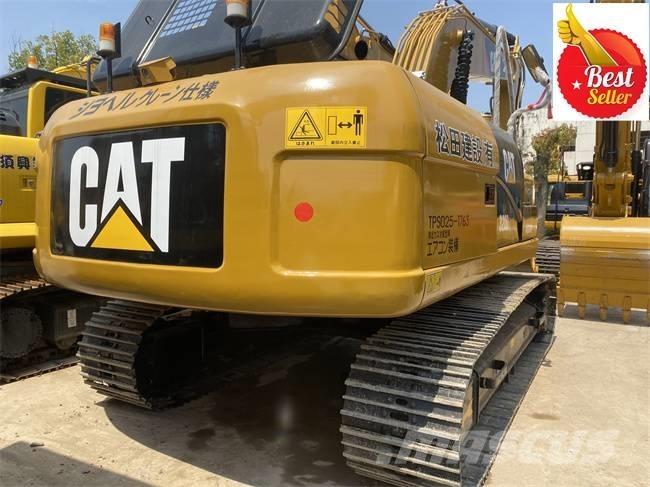 CAT 320 D2 حفارات زحافة