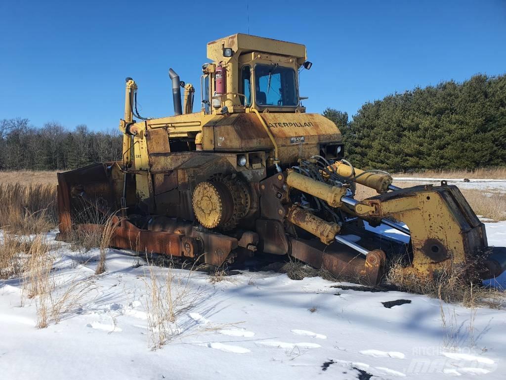 CAT D 9 L بلدوزرات مجنزرة