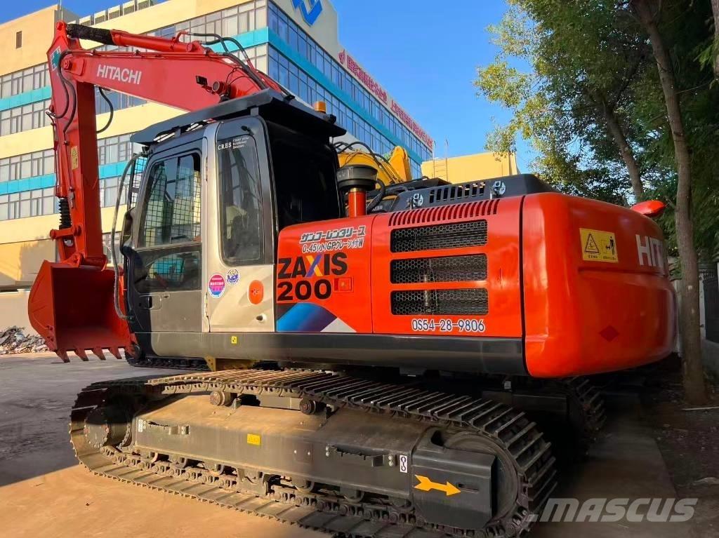 Hitachi ZX 200-3 G حفارات وسط 7 طن - 12 طن