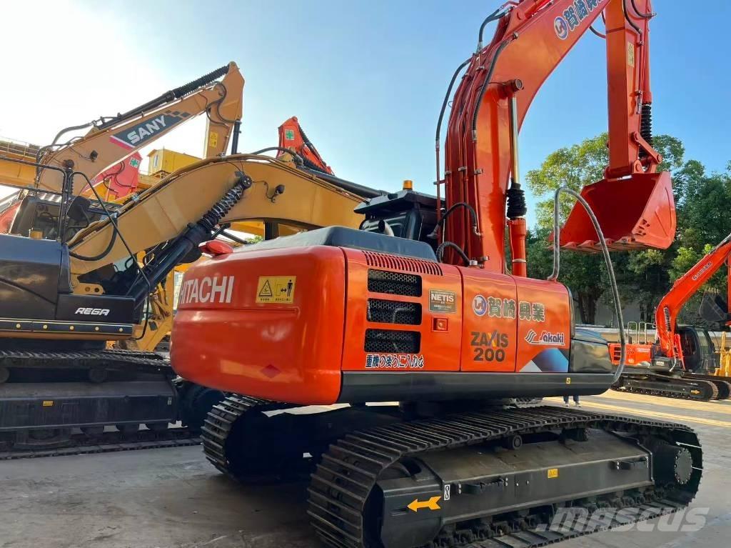 Hitachi ZX 200-3 G حفارات وسط 7 طن - 12 طن