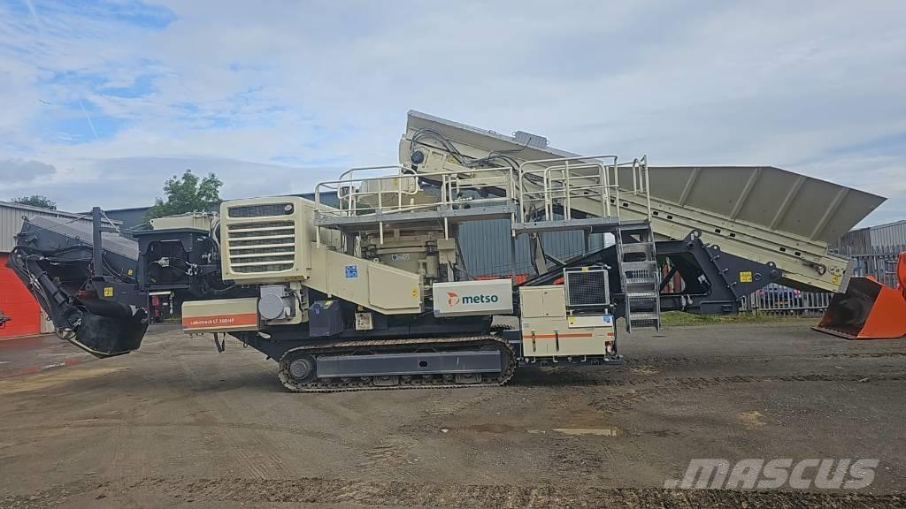 Metso LT 300 HP الكسارات المتنقلة