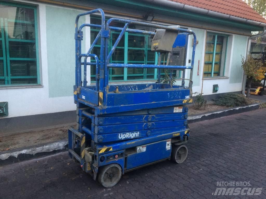 UpRight MX19    V-2783 رافعات السارية الرأسية