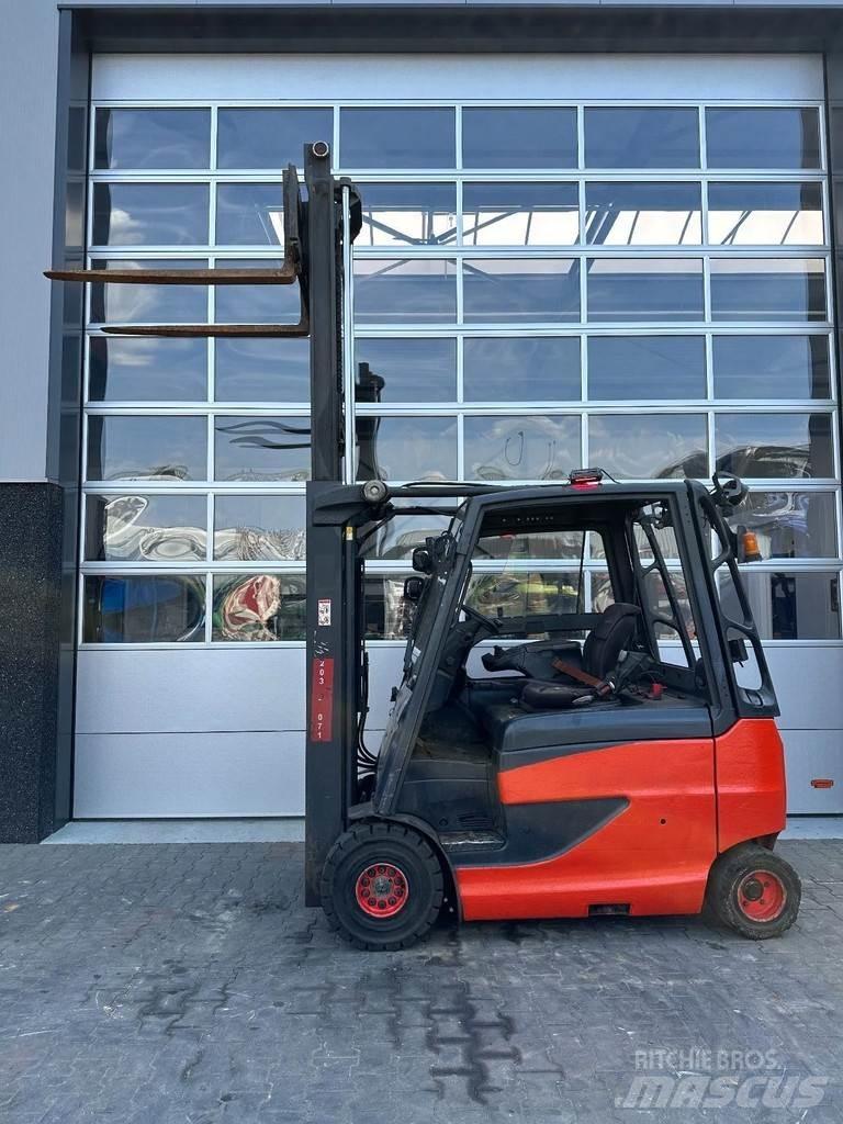 Linde E25P/600HL شاحنات ذات رافعات شوكية تعمل بالكهرباء
