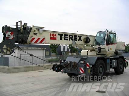 Terex A 350 رافعات الطرق الوعرة