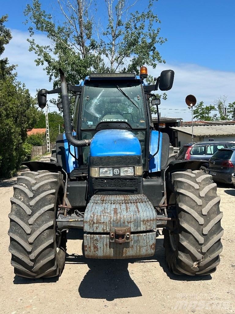 New Holland TM 165 الجرارات