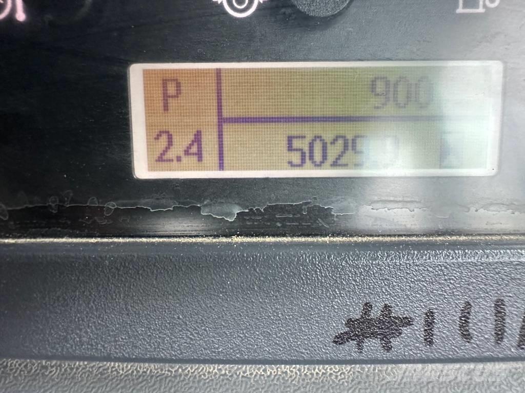 John Deere 550K LGP بلدوزرات مجنزرة