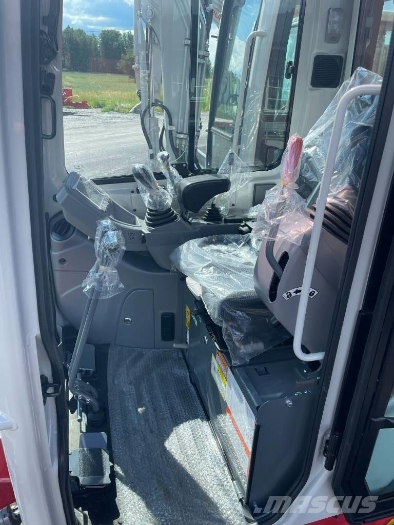 Takeuchi TB 216 حفارات صغيرة أقل من 7 طن (حفارات صغيرة)