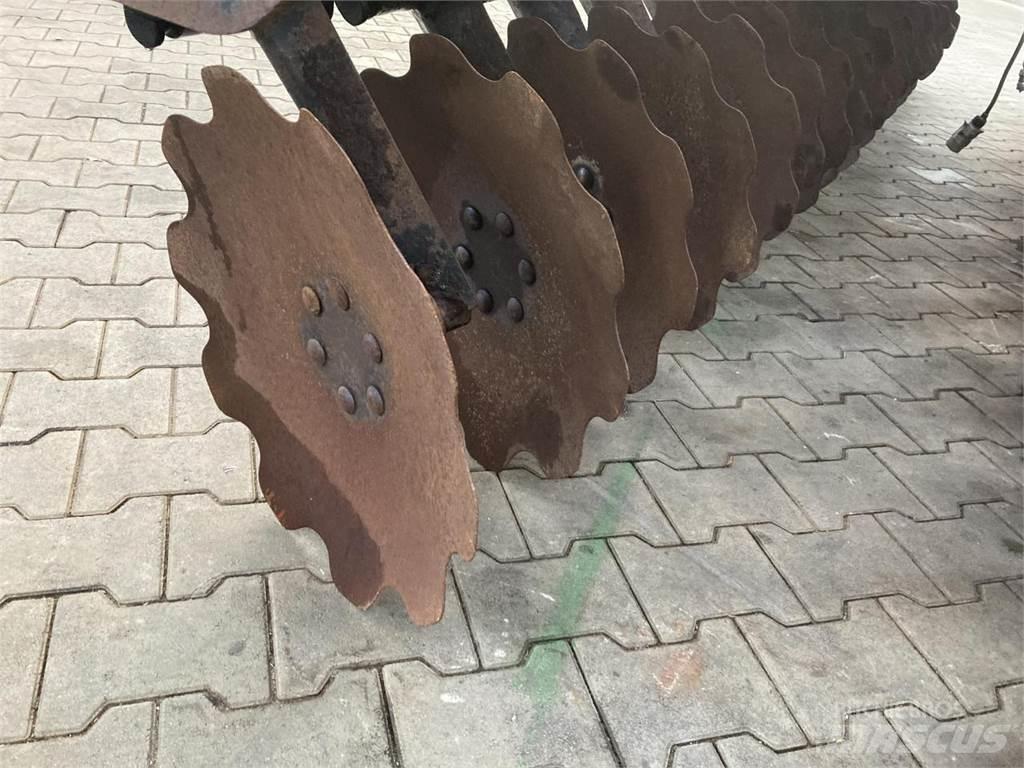  Grano 4,50 m زحافات ساحقة