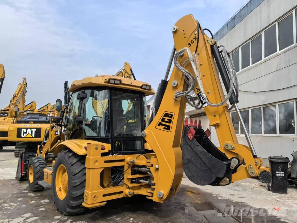 JCB 3 CX لوادر ذات جرافات عكسية