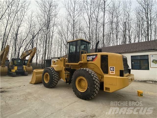 CAT 966 H لوادر بعجل