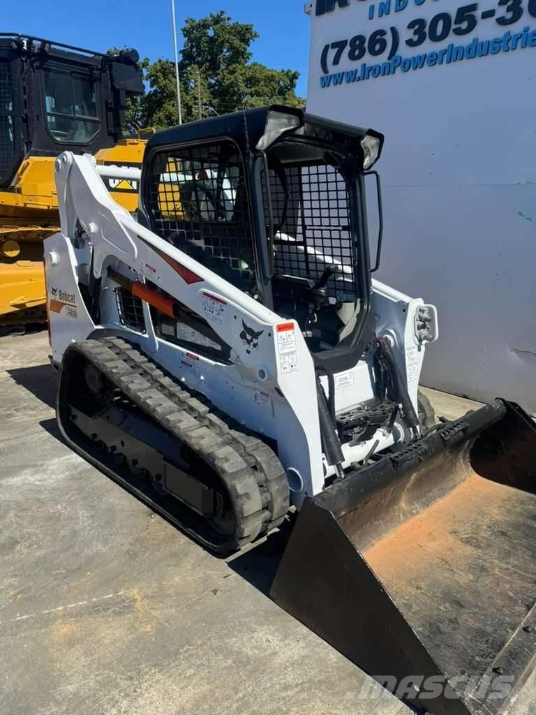 Bobcat T 590 لوادر انزلاقية التوجيه