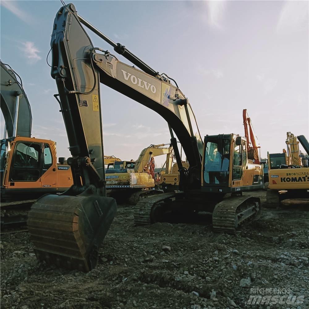 Volvo EC 290 B LC حفارات زحافة